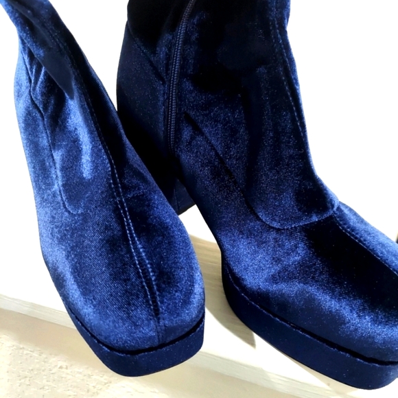 Original SJ Queen Maxi w/style idea pictures. Rare RTW FIND. - Picture 4 of 11